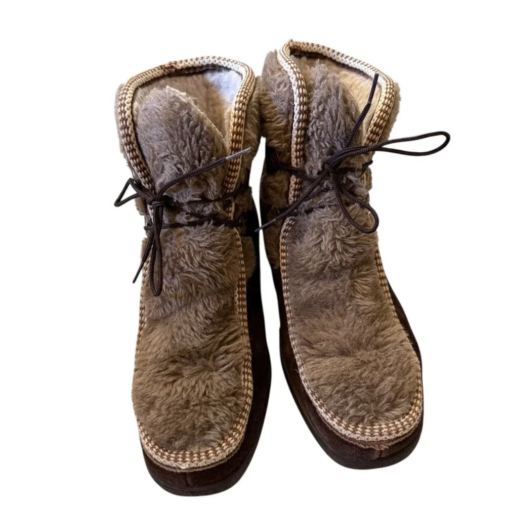 Yodelers Vintage 70s Brown Suede Leather Fur Lined Snow Boots Women's size 6